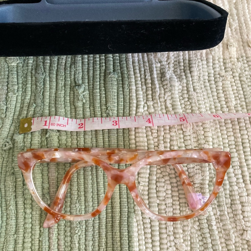 Gucci Women's eyeglasses- Brown and Cream - Picture 8 of 10
